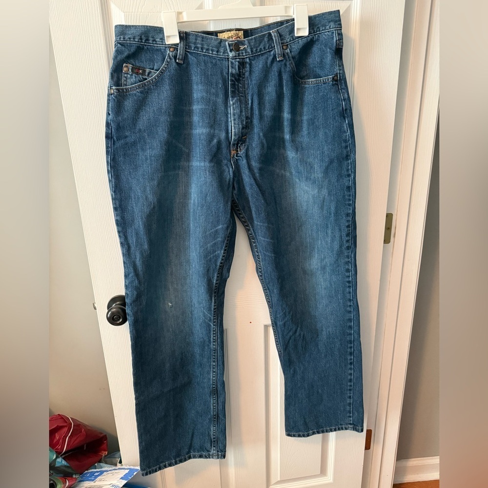 Wrangler 20X Denim Blue Jeans Size 38x32 Men’s